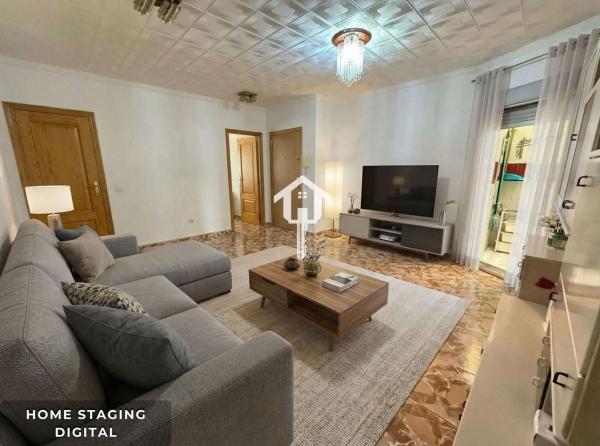 Sale of flat in Piso en Avenida Alcoi, Campoamor, Alicante / Alacant, Alicante
thumbnail 3