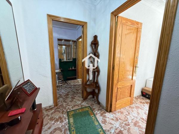 Sale of flat in Piso en Avenida Alcoi, Campoamor, Alicante / Alacant, Alicante
 photo 4