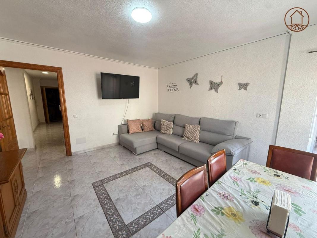 Sprzedaż mieszkania w Piso en Calle Crevillent, 22, Zona Pueblo, Guardamar del Segura, Guardamar del Segura
photo 5