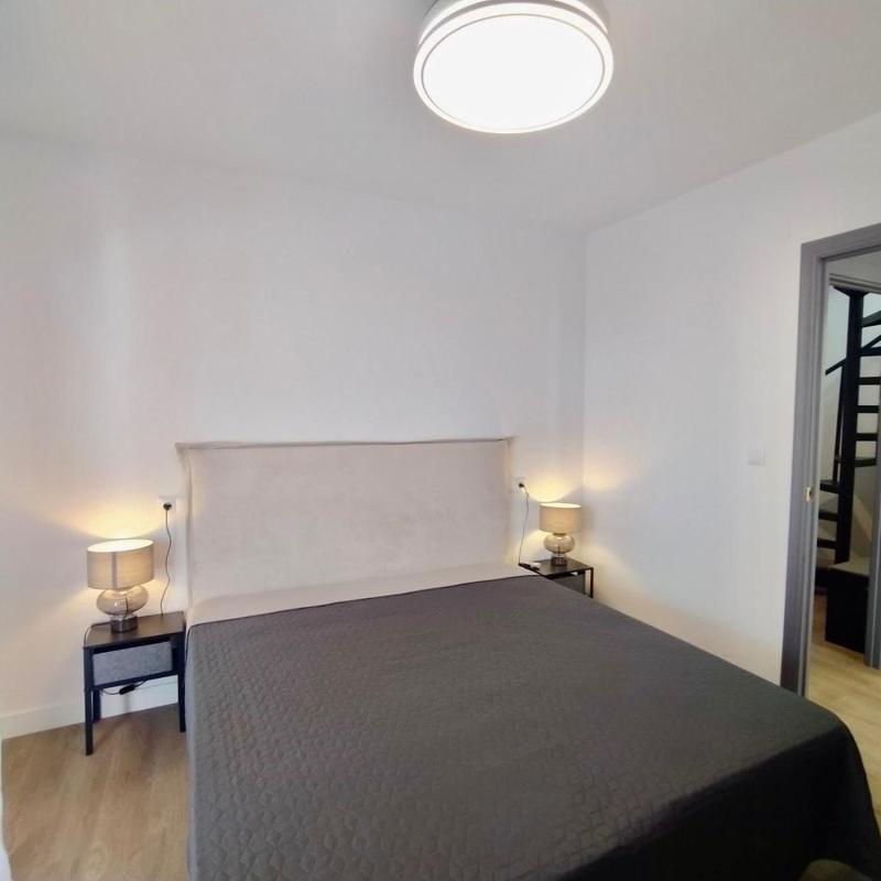 Продажа дуплекса на Dúplex en Calle los Gases, Avenida Habaneras - Curva de Palangre, Torrevieja, Торревьеха photo 2