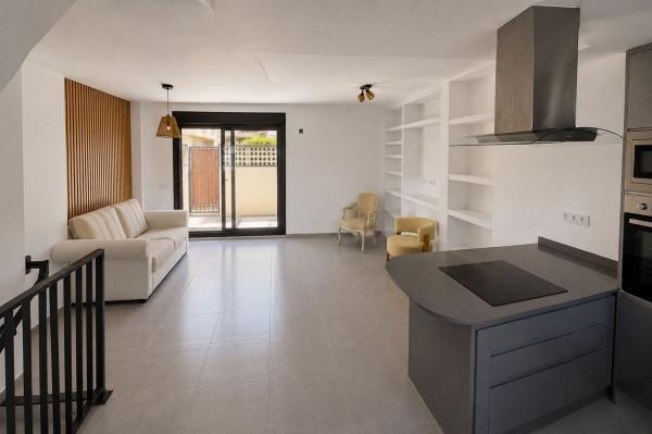 Chalet adosado en Partida Barranquets Carrer 36-a, Els Poblets photo 1