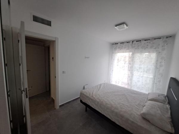 Sprzedaż mieszkania w Piso en Gregorio Maranon, 11, Puerto Deportivo, Torrevieja, Torrevieja
 photo 4