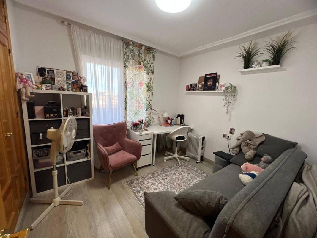 Venta de piso en Piso en Aguas Nuevas, Torrevieja, Torrevieja
photo 5