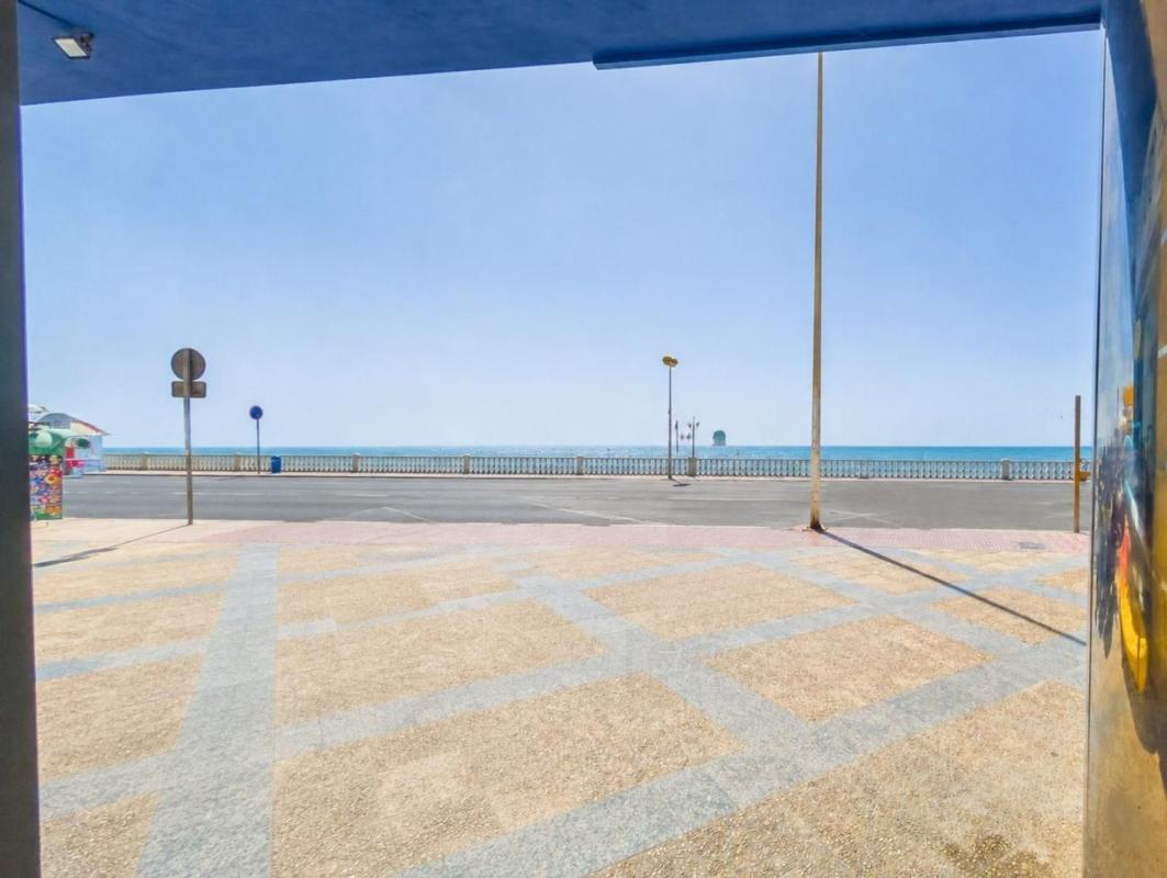Sprzedaż mieszkania w Piso en Playa de los Locos, Torrevieja, Torrevieja
photo 1