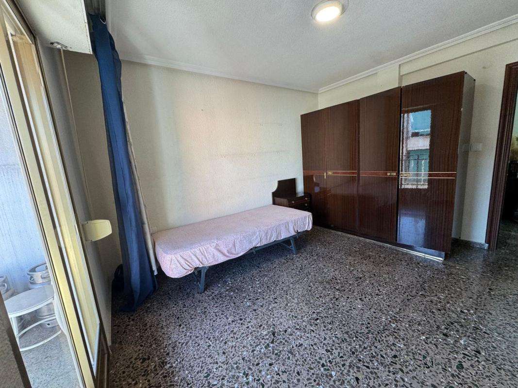 Продажа квартиры на Piso en Calle Cánovas del Castillo, 50, Carolinas Altas, Alicante / Alacant, Аликанте / Алакант
photo 4