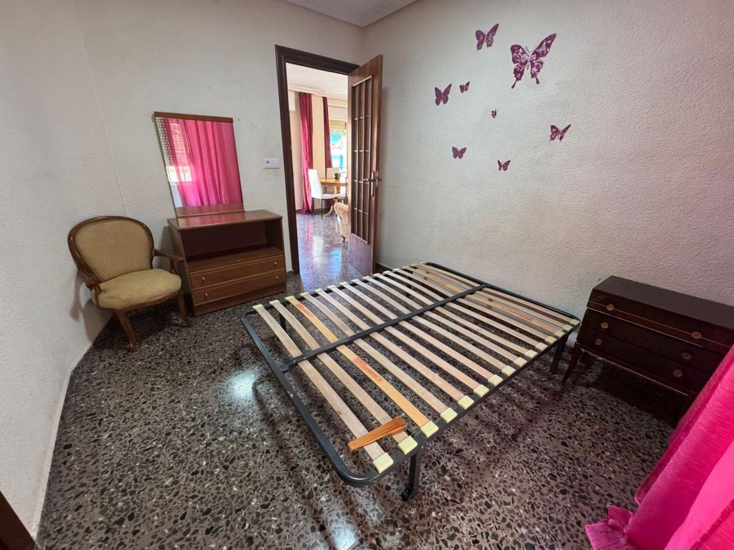 Продажа квартиры на Piso en Calle Cánovas del Castillo, 50, Carolinas Altas, Alicante / Alacant, Аликанте / Алакант
photo 5