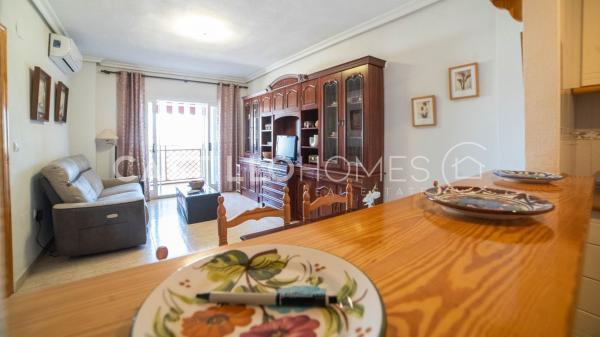 Venta de piso en Piso en Los Europeos, Torrevieja, Torrevieja
photo 1