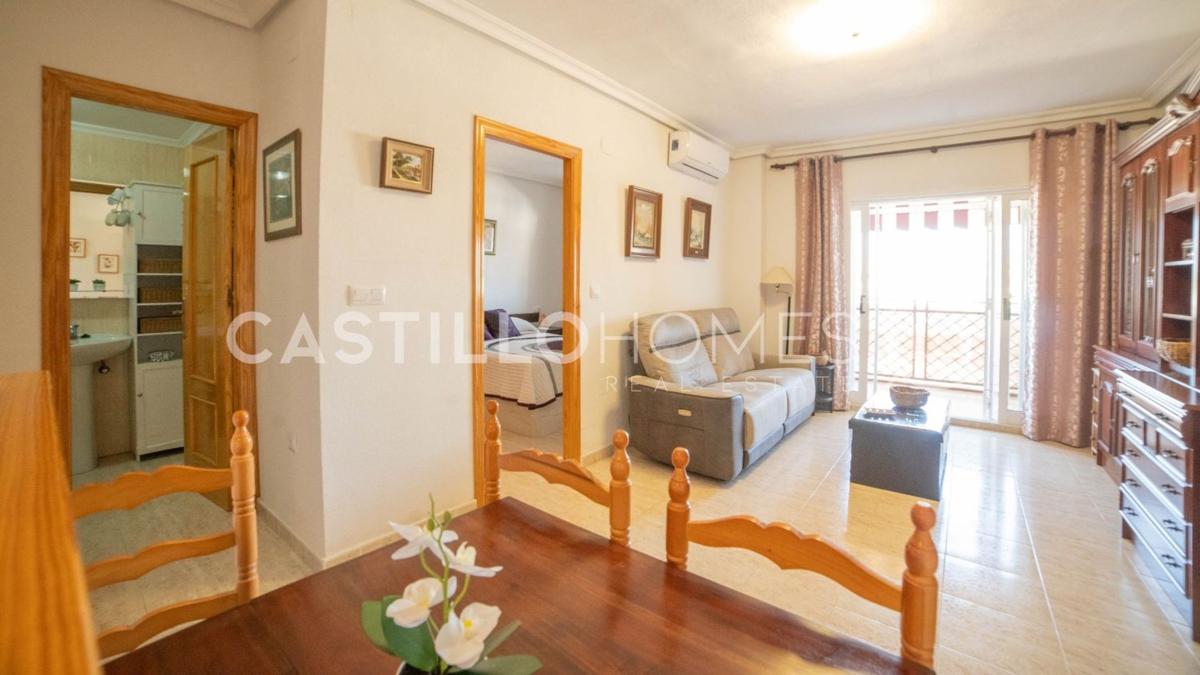 Venta de piso en Piso en Los Europeos, Torrevieja, Torrevieja
 photo 3