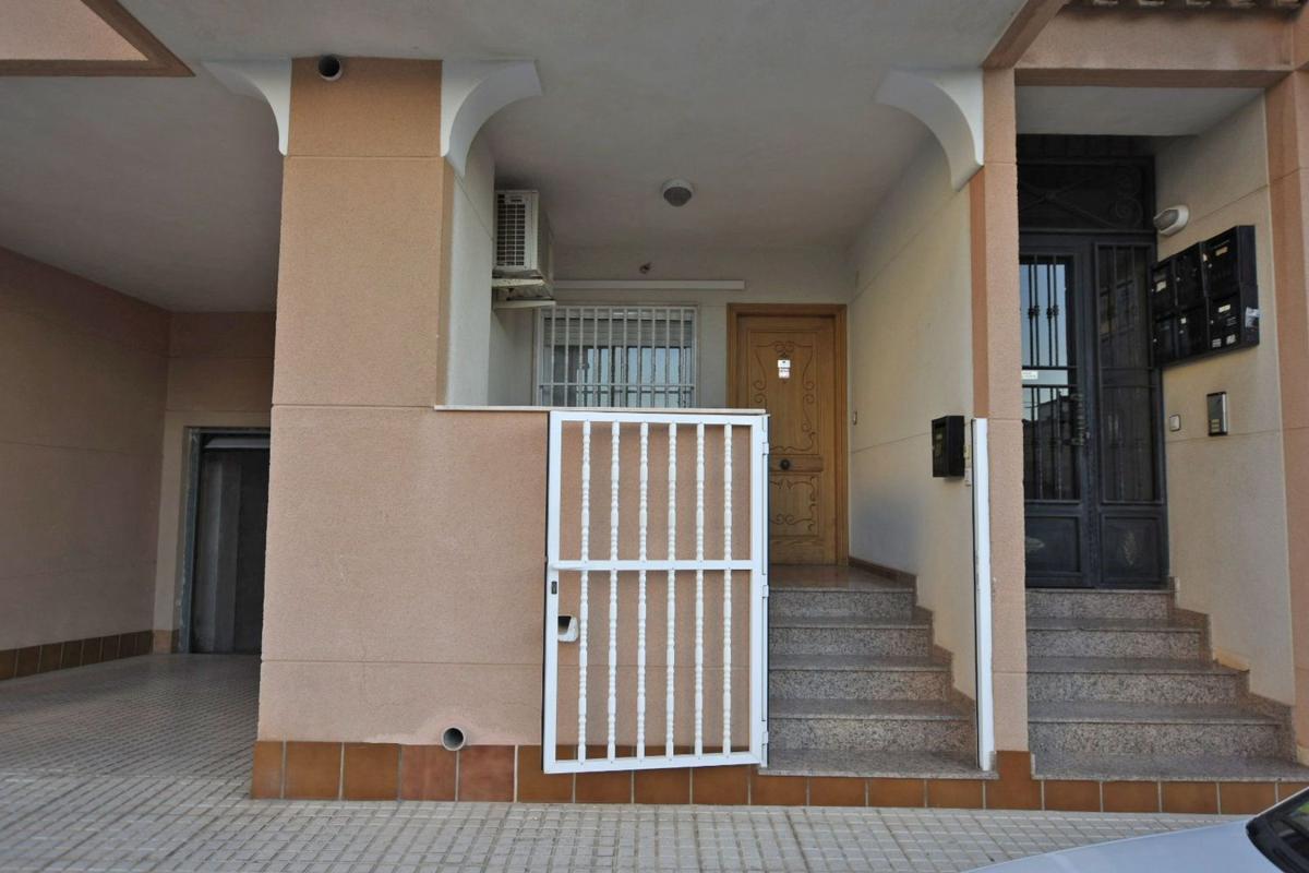 Venta de piso en Piso en Calle Miguel Servet, Zona Pueblo, Pilar de la Horadada, Pilar de la Horadada
 photo 3