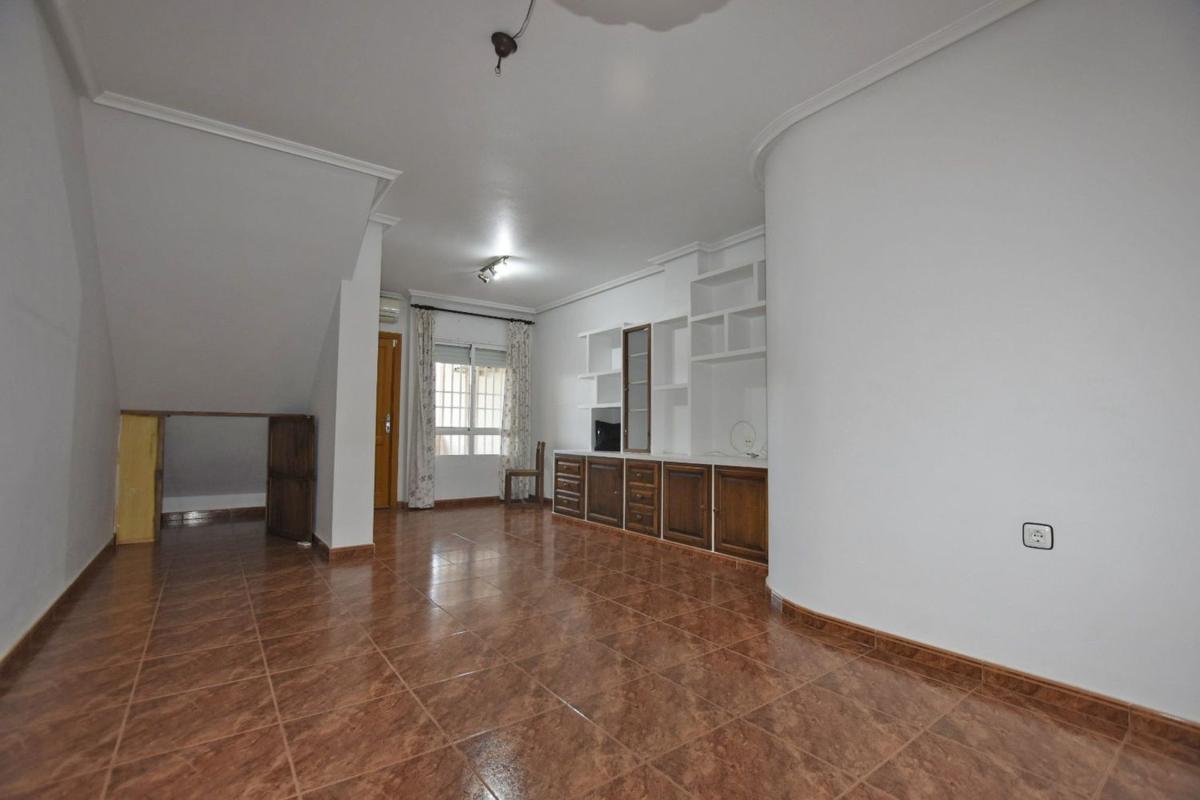 Venta de piso en Piso en Calle Miguel Servet, Zona Pueblo, Pilar de la Horadada, Pilar de la Horadada
 photo 5