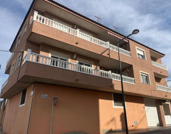 Venta de piso en Piso en Avenida Constitución, 40, Algorfa, Algorfa
thumbnail 1