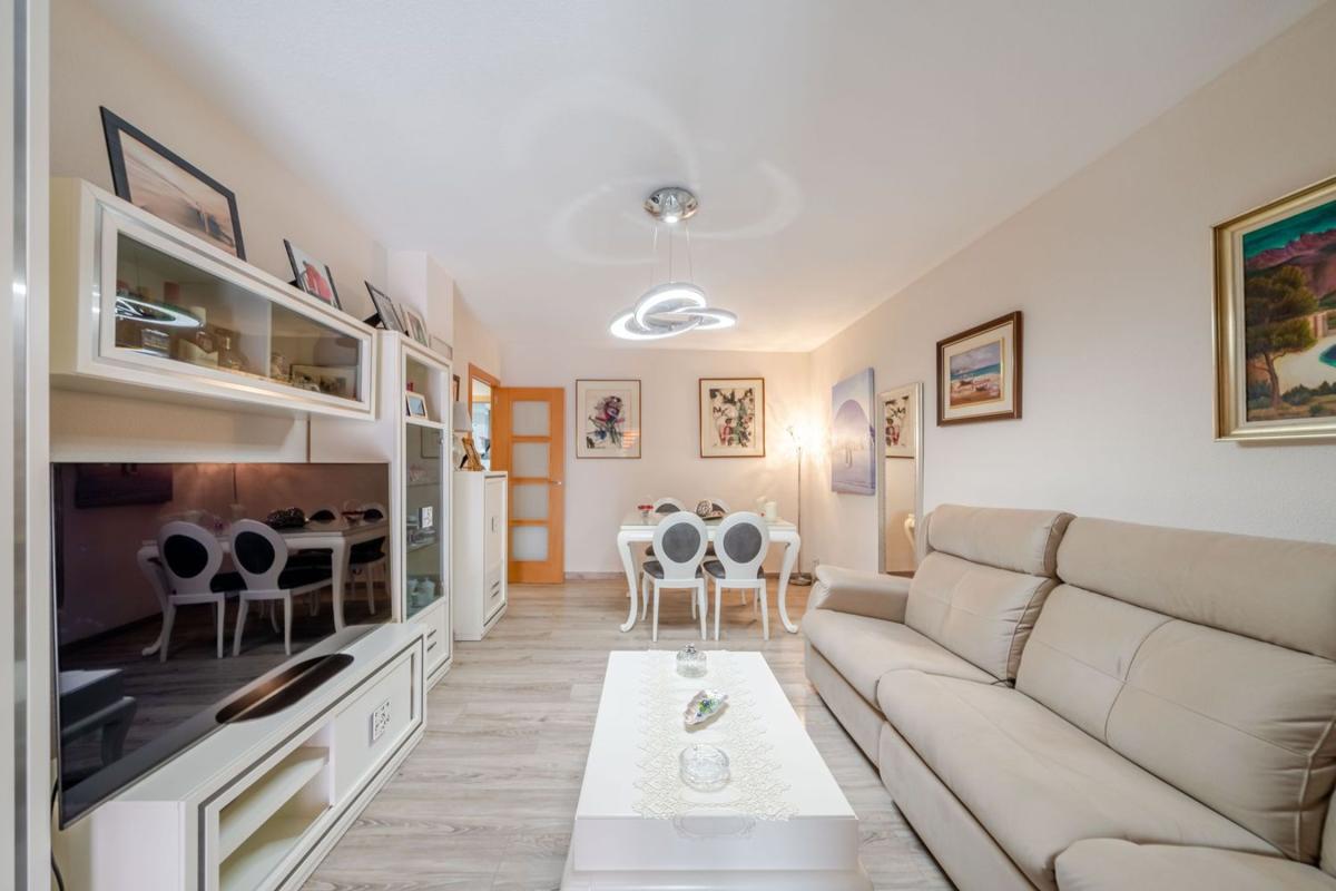 Sale of apartment in Piso en Avenida Juan Fuster Zaragoza, Zona Rincón Bajo, Benidorm, Benidorm
photo 4