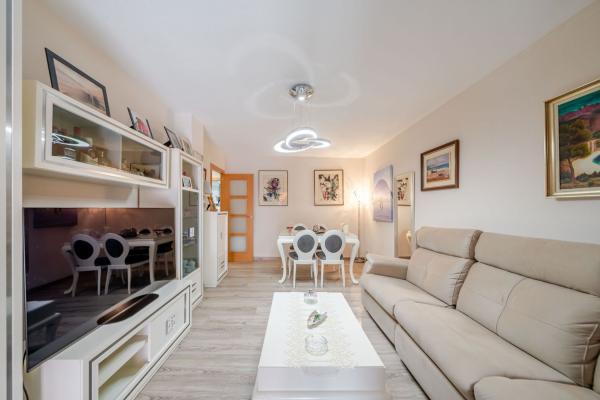 Venta de piso en Piso en Avenida Juan Fuster Zaragoza, Zona Rincón Bajo, Benidorm, Benidorm
 photo 4