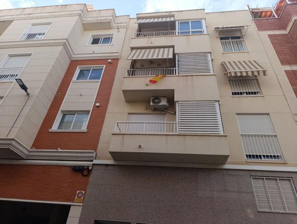 Продажа квартиры на Piso en Calle Alfredo Sánchez Torres, 27, San Crispín, Elche / Elx, Эльче / Эльх
photo 1