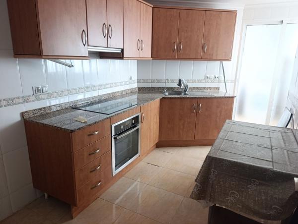 Продажа квартиры на Piso en Calle Alfredo Sánchez Torres, 27, San Crispín, Elche / Elx, Эльче / Эльх
thumbnail 2