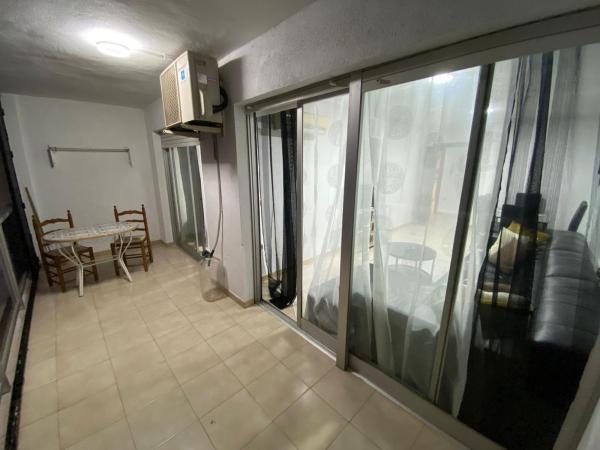 Venta de piso en Piso en c/gumersindo, 85, Las Piscinas Naturales, Torrevieja, Torrevieja
thumbnail 3