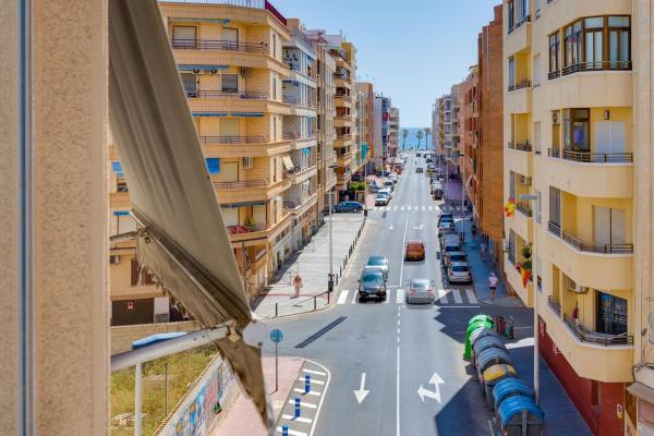 Продажа квартиры на Piso en Avenida de la Purisima, 21, Playa del Cura, Torrevieja, Торревьеха
 photo 1