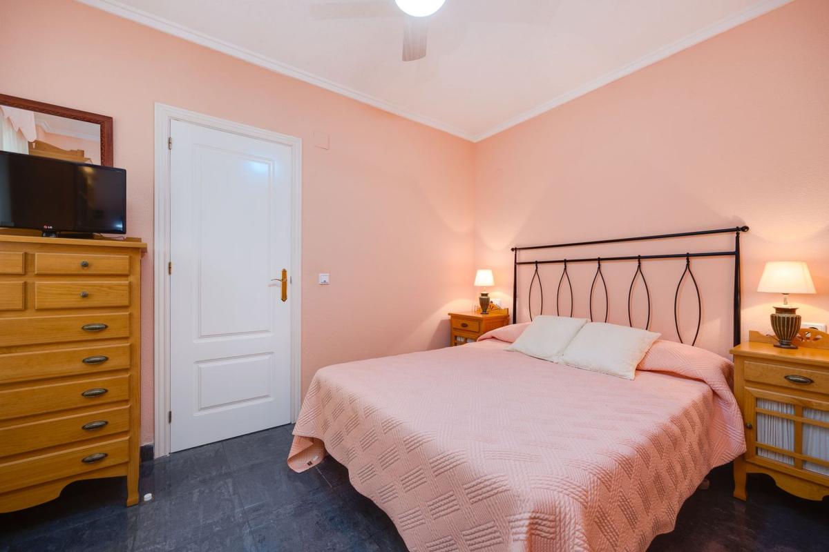 Venta de piso en Piso en Avenida de la Purisima, 21, Playa del Cura, Torrevieja, Torrevieja
photo 4