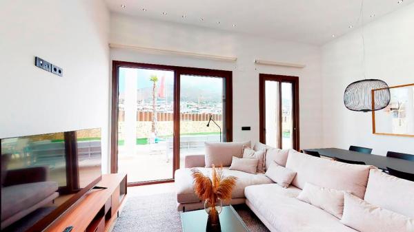 Casa o chalet independiente en Balcón de Finestrat-Terra Marina, Finestrat thumbnail 2