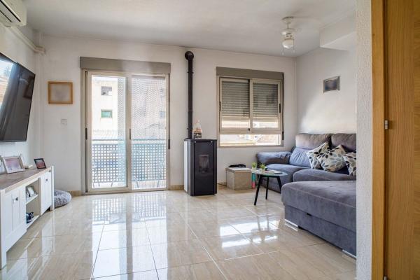 Venta de piso en Piso en Pinoso, Pinoso
photo 1