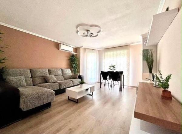 Продажа квартиры на Piso en Pont Nou-Corazón de Jesús, Elche / Elx, Эльче / Эльх
photo 1