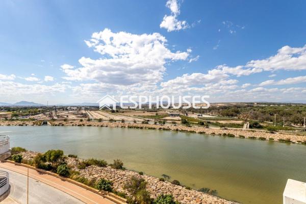 Sale of flat in Piso en Puerto Deportivo, Guardamar del Segura, Guardamar del Segura
 photo 3