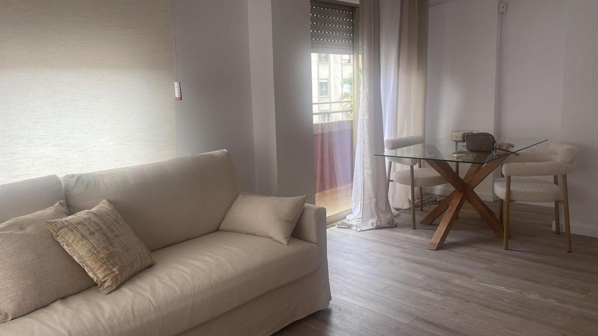 Venta de piso en Piso en Avenida d'Aguilera, 17, Benalúa, Alicante / Alacant, Alicante / Alacant
photo 4