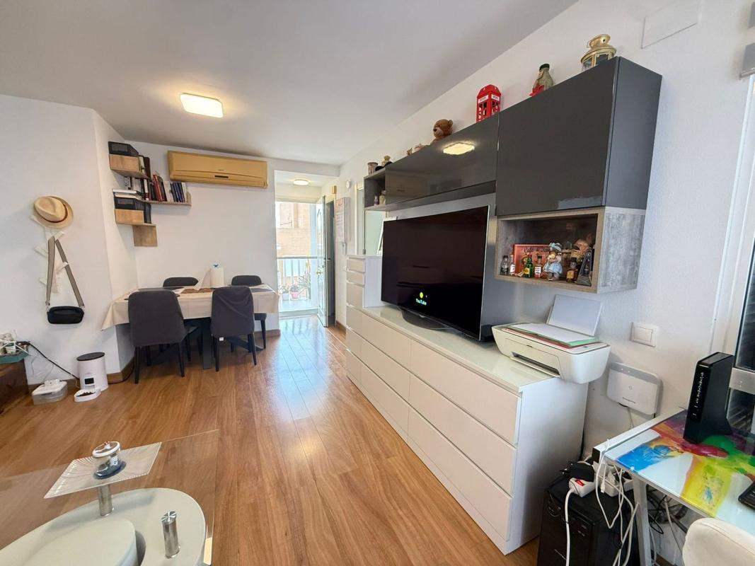 Sale of apartment in Piso en Calle Ingeniero Juan Garcia, 76, Puerto Deportivo, Guardamar del Segura, Guardamar del Segura
photo 2