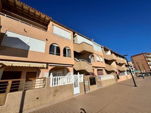 Venta de piso en Piso en Gaspar Perrelló, Torrevieja, Torrevieja
 photo 2