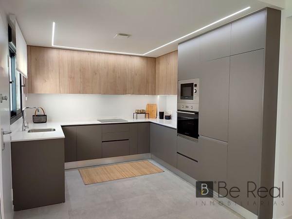 Sale of flat in Town Zone, Pilar de la Horadada
 photo 3