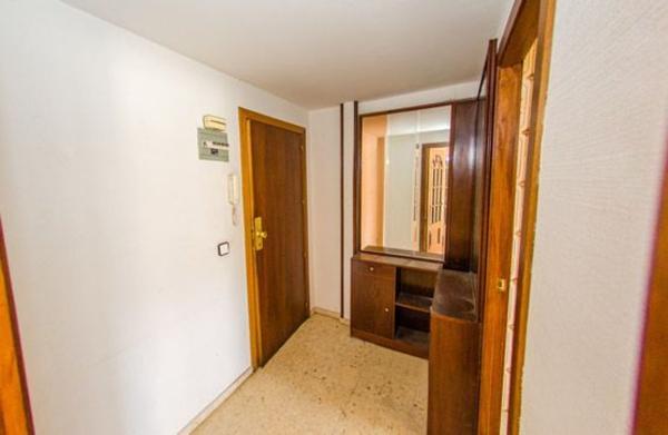 Sale of flat in Piso en Calle Oliver, Barri Santa Rosa, Alcoy / Alcoi, Alcoy
 photo 3