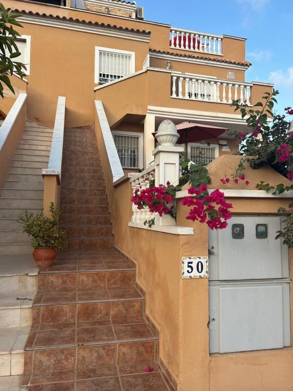 Venta de duplex en Dúplex en Urbanización Lago Mar Playa I, La Veleta, Torrevieja, Torrevieja photo 3