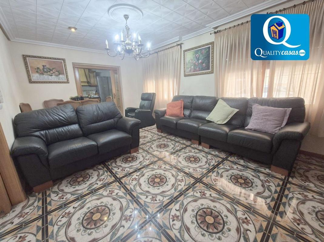 Продажа отдельного шале в Casa o chalet en Centro, Mutxamel, Мутхамель photo 2