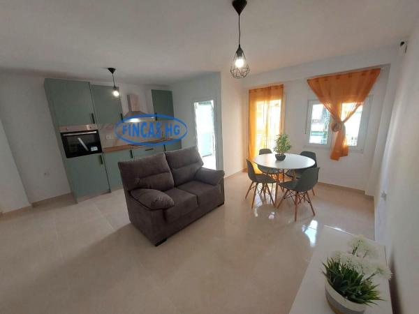 Venta de piso en Piso en San Blas, Alicante / Alacant, Alicante / Alacant
 photo 1