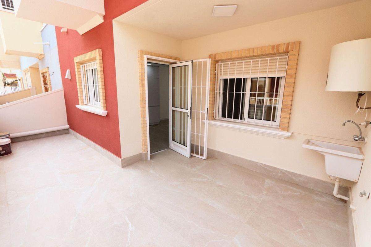 Sale of apartment in Piso en Zona Pueblo, Pilar de la Horadada, Pilar de la Horadada
 photo 5