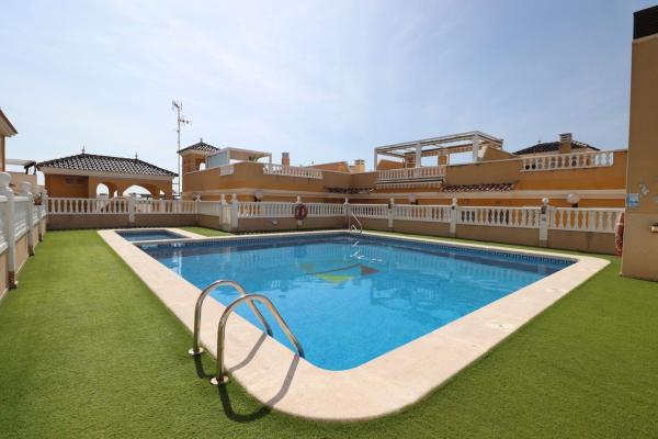 Chalet adosado en Benijofar photo 1