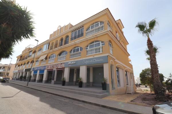 Chalet adosado en Benijofar thumbnail 1