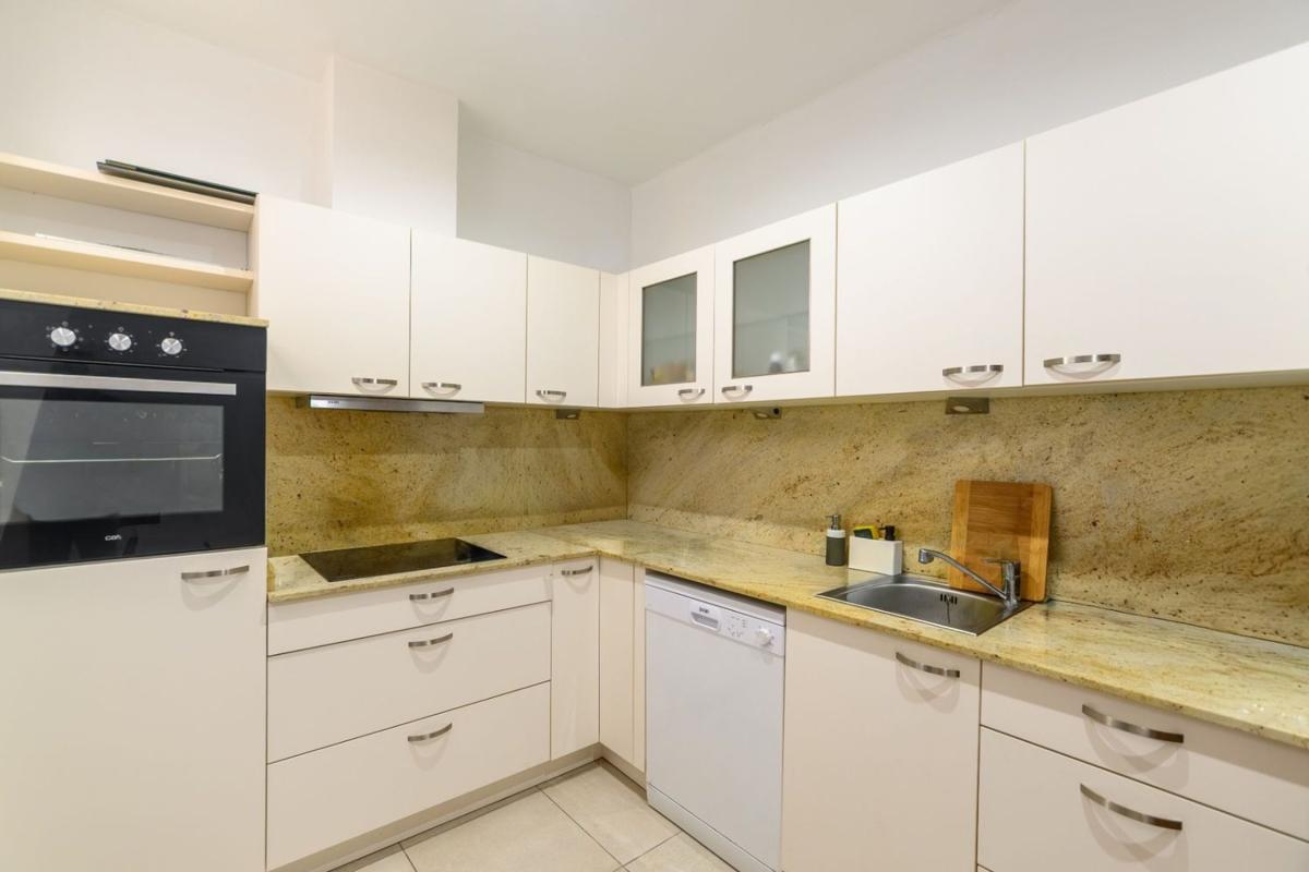 Недвижимость на продажу и в аренду в Испании photo 5