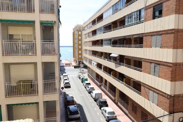 Sprzedaż mieszkania w Piso en Calle Rafal, El Acequión, Torrevieja, Torrevieja
 photo 2