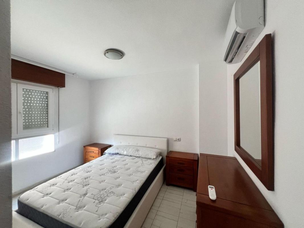 Sale of apartment in Piso en Calle la Loma, Avenida Habaneras - Curva de Palangre, Torrevieja, Torrevieja
photo 5
