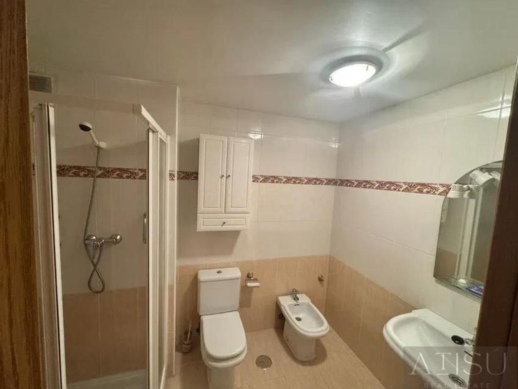 Sale of apartment in Piso en Avenida Alcoi, Campoamor, Alicante / Alacant, Alicante
 photo 4
