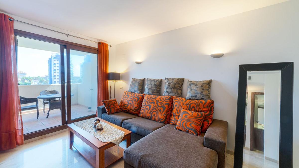 Venta de piso en Piso en Calle Mar de Fondo, Punta Prima, Torrevieja, Torrevieja
photo 1