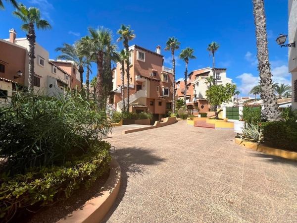 Продажа квартиры на Piso en Zona los Frutales, Torrevieja, Торревьеха
 photo 3