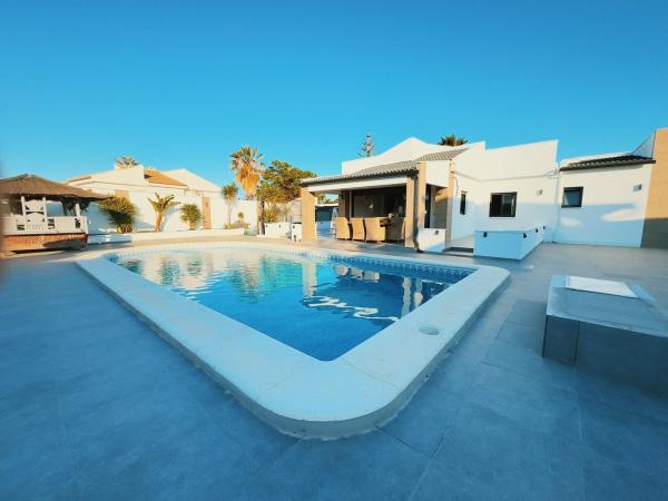 Casa o chalet independiente en La Siesta - El Salado - Torreta, Torrevieja thumbnail 2