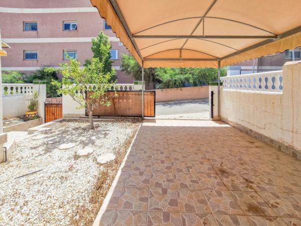 Chalet adosado en Calle Ruidera, Los Balcones - Los Altos del Edén, Torrevieja photo 4