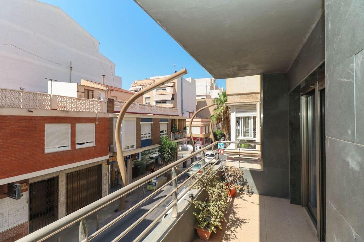 Sprzedaż mieszkania w Piso en Centro - Muelle Pesquero, Torrevieja, Torrevieja
photo 3