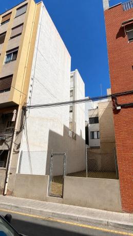 Terreno en Carolinas Bajas, Alicante / Alacant photo 1