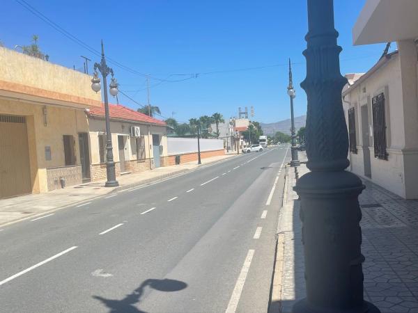 Casa o chalet independiente en Avenida Juan Carlos I, 64, Granja de Rocamora thumbnail 3