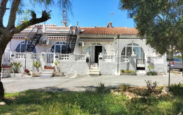 Casa o chalet independiente en Calle Lejona, La Siesta - El Salado - Torreta, Torrevieja photo 1