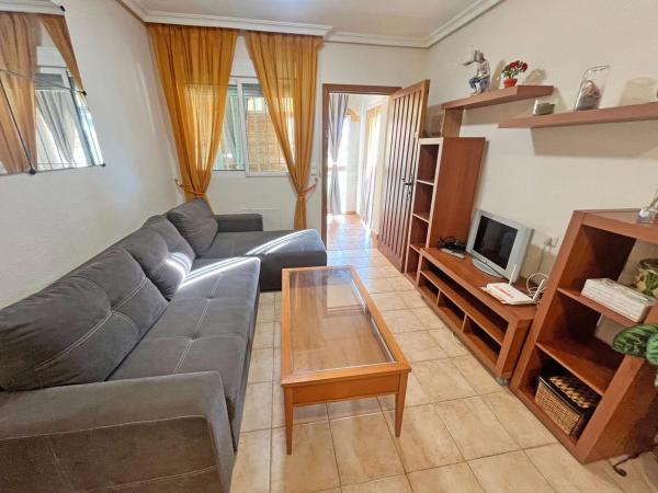 Casa o chalet independiente en Urbanizaciones, Guardamar del Segura thumbnail 1